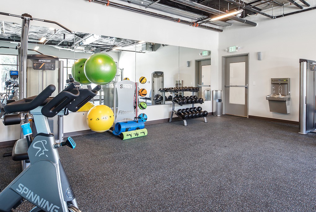 Pure Redmond, Redmond - (see pics & AVAIL)