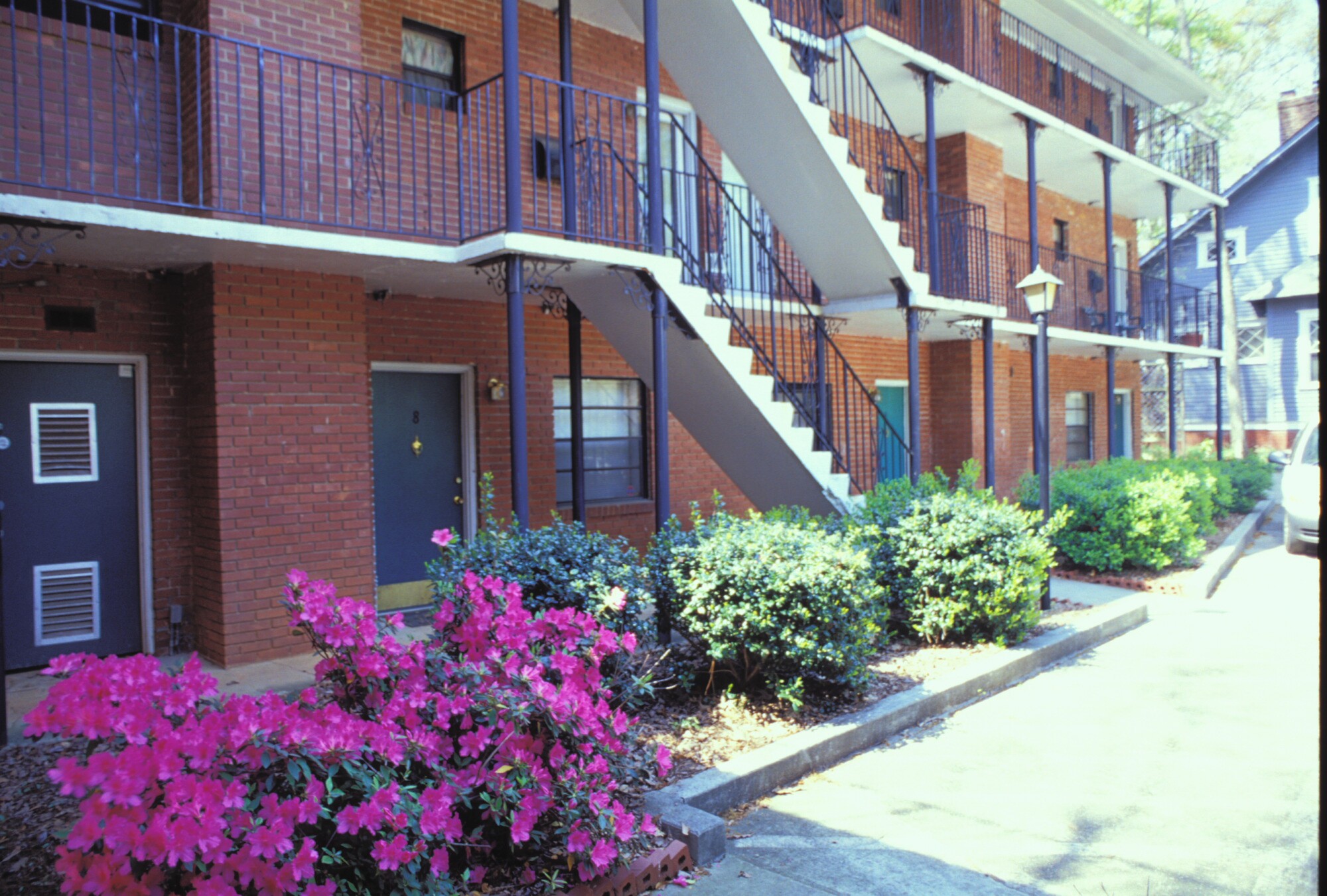 Myrtle Street Apartments, Atlanta (see pics & AVAIL)